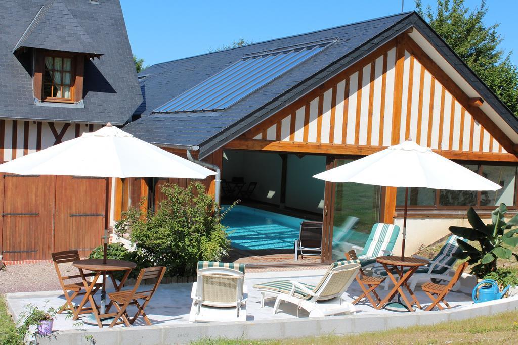 B&B Devalpierre Adult Only Glanville Kültér fotó