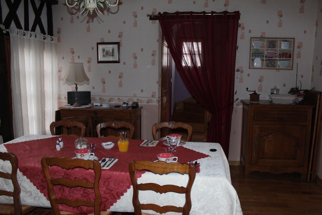 B&B Devalpierre Adult Only Glanville Kültér fotó