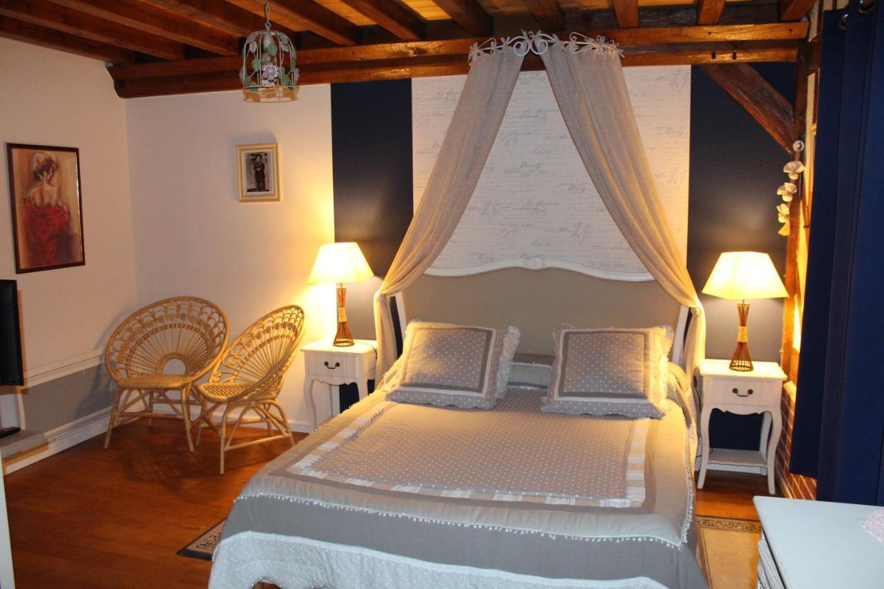 B&B Devalpierre Adult Only Glanville Kültér fotó
